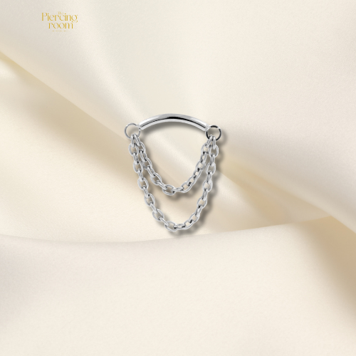 Zilveren Dual Chain Hidden Helix piercing van titanium met dubbele ketting. Threadless systeem en geleverd als complete set met staafje.